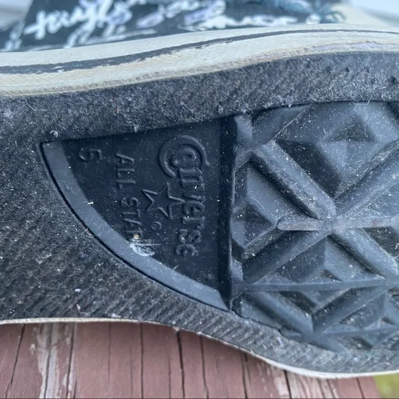 Converse CT Sketched Hi Black / White 100033f Shoes Barely Used Size 5 - Picture 5 of 10